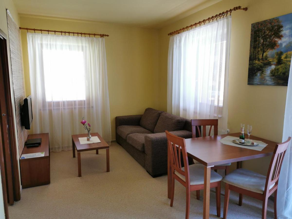 Tatry Golf Apartman Velka Lomnica Εξωτερικό φωτογραφία