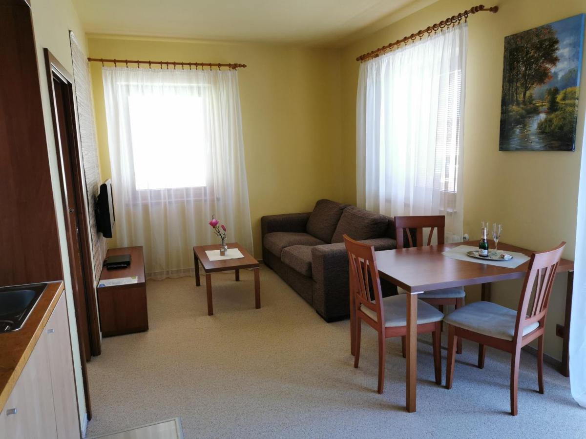 Tatry Golf Apartman Velka Lomnica Εξωτερικό φωτογραφία